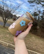 Load image into Gallery viewer, Daisy Glass Can Cup