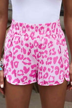 Load image into Gallery viewer, Leopard Elastic Waist Shorts