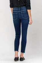 Load image into Gallery viewer, MID RISE RAW HEM CROP SKINNY
