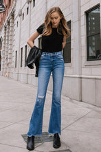 Load image into Gallery viewer, High Rise Flare W/Flare Detail Jeans
