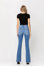 Load image into Gallery viewer, High Rise Flare W/Flare Detail Jeans
