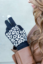 Load image into Gallery viewer, Leopard Stretch Touch Gloves
