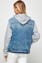 Load image into Gallery viewer, Women&#39;s Denim  Jacket with Fleece Hoodies
