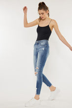 Load image into Gallery viewer, High Rise Fray Hem Ankle Skinny
