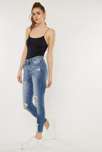 Load image into Gallery viewer, High Rise Fray Hem Ankle Skinny
