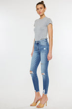 Load image into Gallery viewer, HIGH RISE FRAY HEM ANKLE SKINNYJEANS- KC9130M
