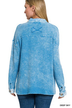 Load image into Gallery viewer, COTTON WAFFLE ACID WASH SHACKET
