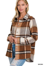 Load image into Gallery viewer, Yarn Dyed Plaid Shacket
