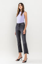 Load image into Gallery viewer, High Rise Raw Step Hem Crop Flare Jeans
