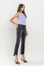 Load image into Gallery viewer, High Rise Raw Step Hem Crop Flare Jeans
