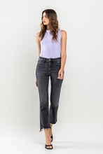 Load image into Gallery viewer, High Rise Raw Step Hem Crop Flare Jeans
