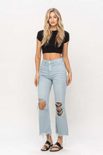 Load image into Gallery viewer, 90&quot;s Vintage Crop Flare Jeans
