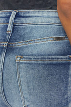 Load image into Gallery viewer, HIGH RISE CUFFED SLIM STRAIGHT JEANS - KC9250M
