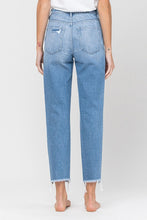 Load image into Gallery viewer, DISTRESSED RAW HEM MOM JEANS
