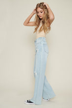 Load image into Gallery viewer, Distressed Wide Leg Jeans
