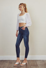 Load image into Gallery viewer, HIGH RISE ANKLE SKINNY JEANS-KC2510D
