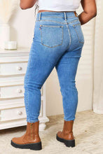 Load image into Gallery viewer, Judy Blue Full Size High Waist Skinny Jeans
